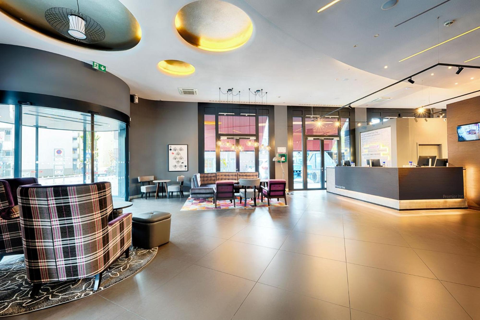 Premier Inn Heilbronn City Centre المظهر الخارجي الصورة